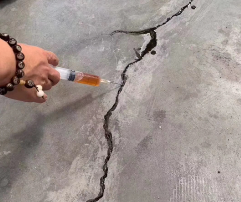 利通混凝土裂缝修补技术详解​